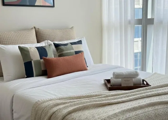 Apartment Modern 1br In Manila, Bgc - Uptown Parksuites 1
