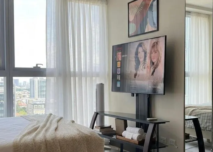 Apartment Modern 1br In Manila, Bgc - Uptown Parksuites 1 Manila