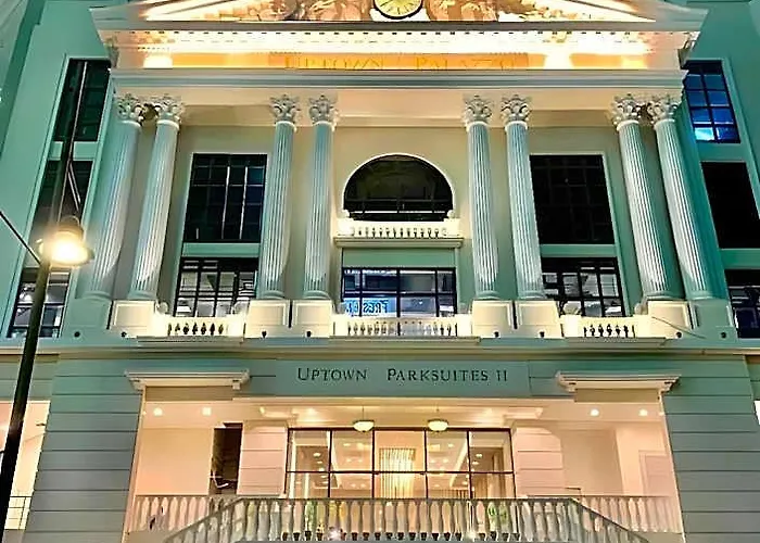 Apartment Modern 1br In Manila, Bgc - Uptown Parksuites 1